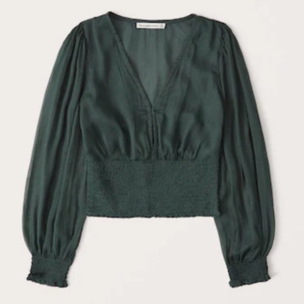 NWT Abercrombie 3/4 Sleeve Smocked Blouse